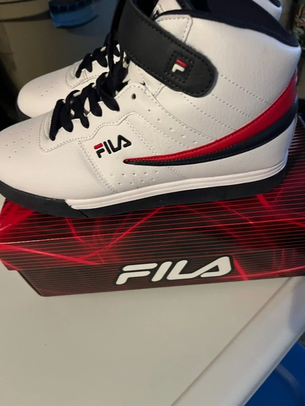 Fila Men's White High-Top Sneakers with Red and Black Accents - Picture 3 of 5